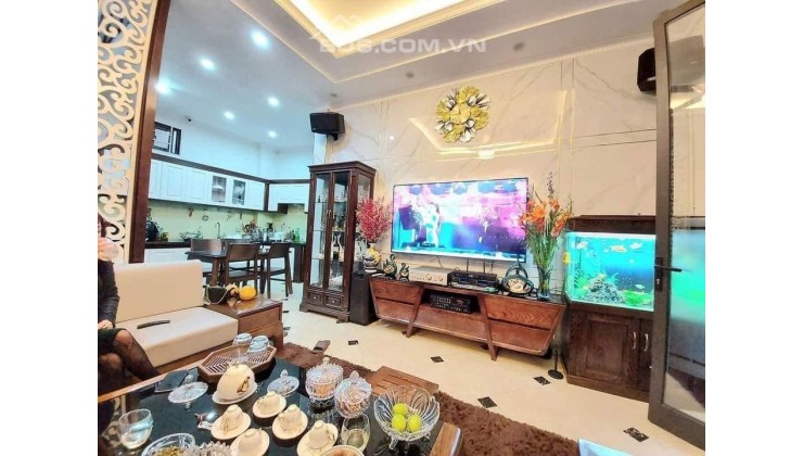 Bán nhà mới đẹp Tân Mai Hoàng Mai ngõ thông 20M ra phố  56M2 giá 6 tỷ 3.